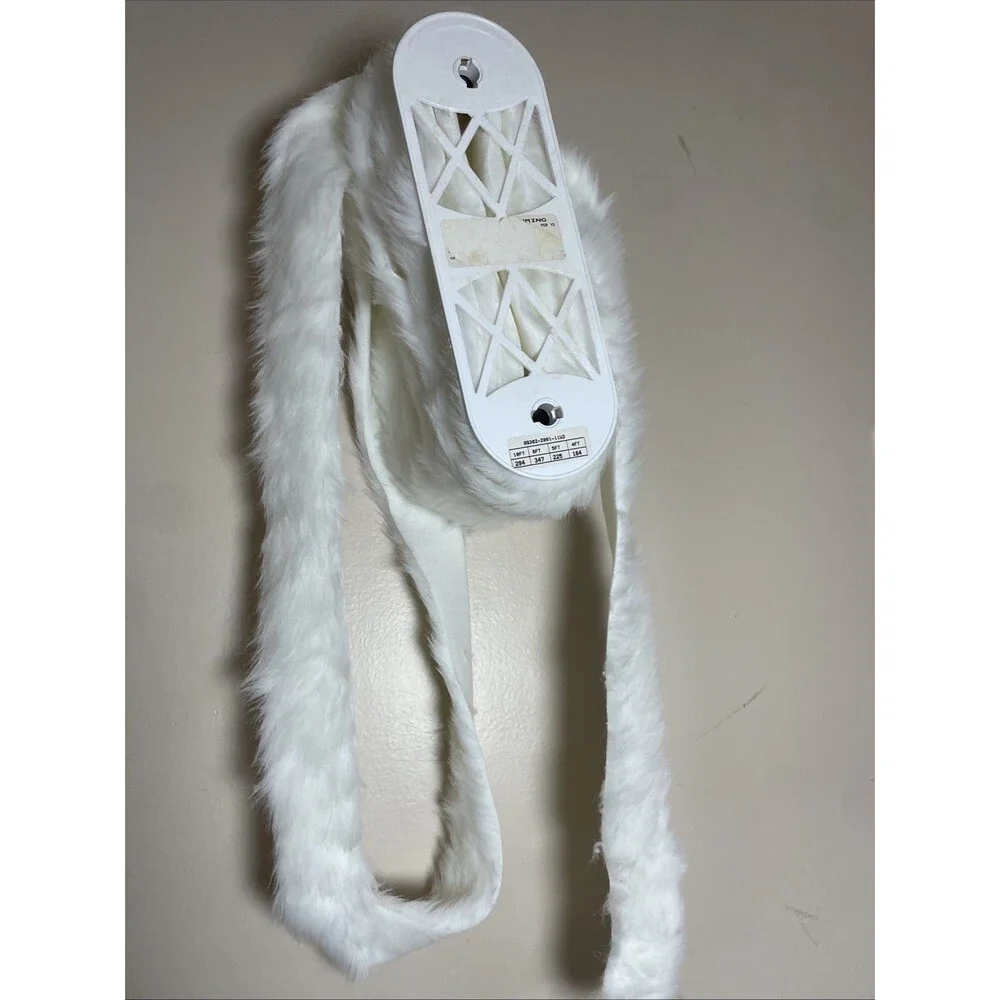 Lot Of 1 White Faux Fur Trim 2” Wide 10 Yards Continuous Craft Sewing Trim Santa